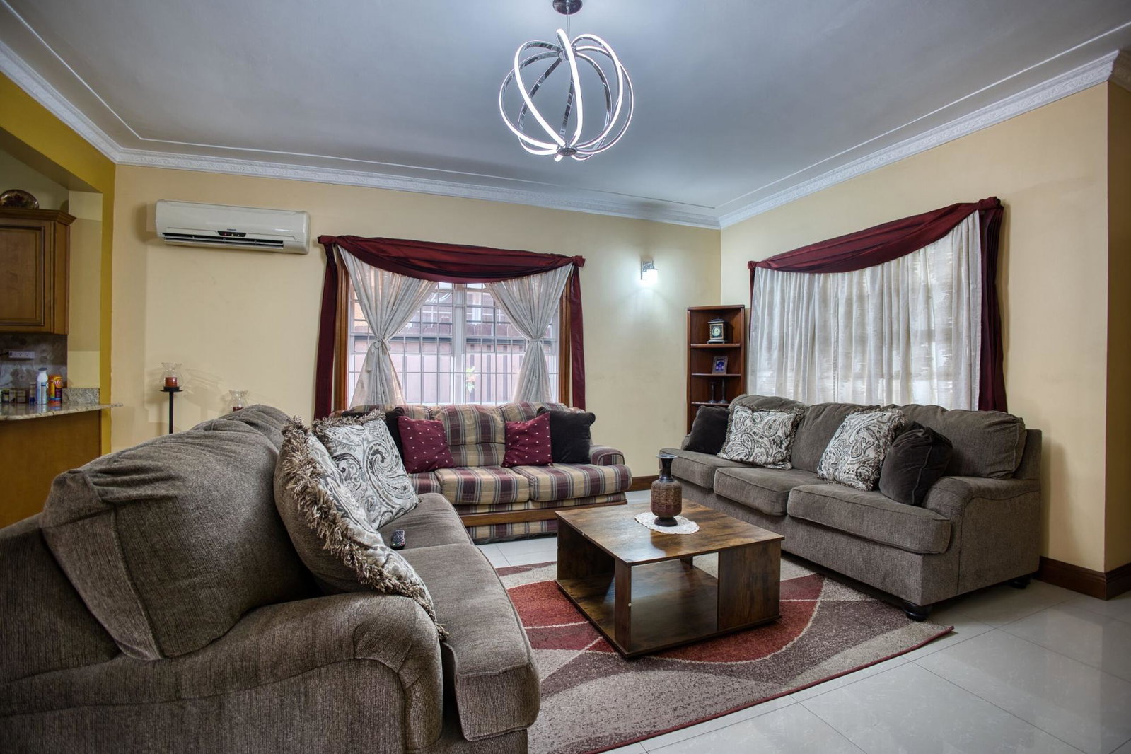 Thirteenth image of 6-50-52 Sandhurst Crescent in Kingston 6, St. Andrew, Jamaica - property is For Sale