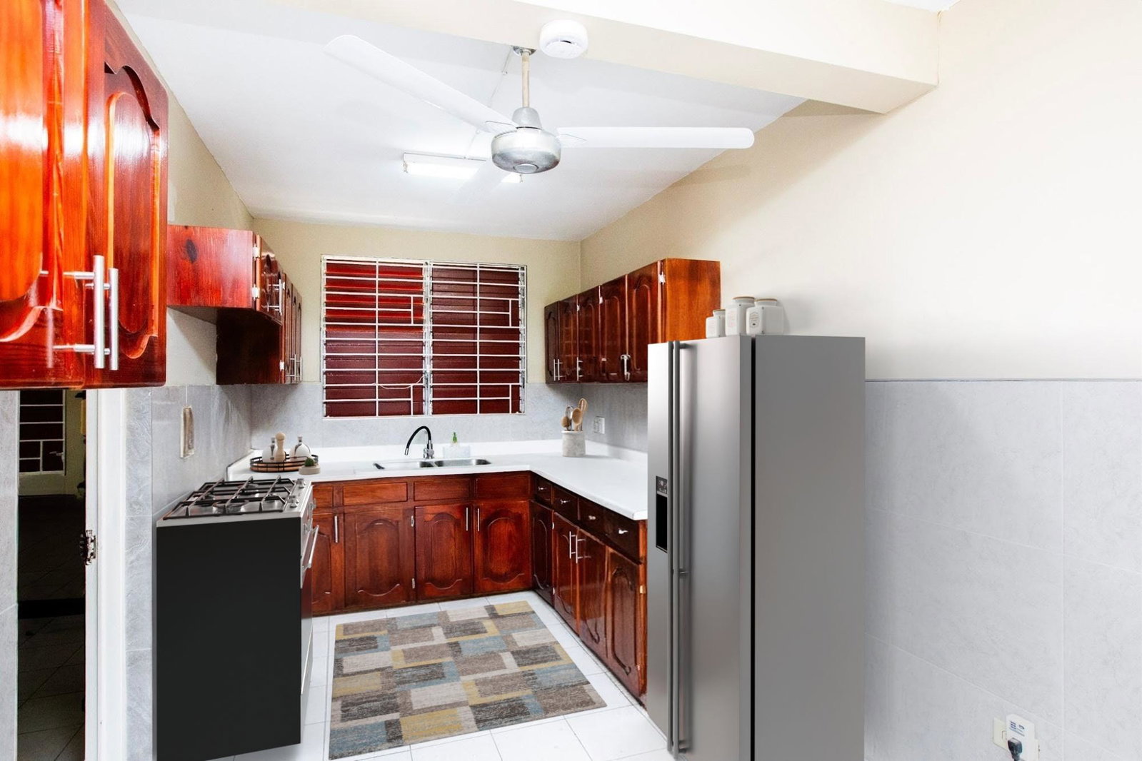 Eleventh image of East Kings House Circle in Kingston 6, St. Andrew, Jamaica - property is For Sale