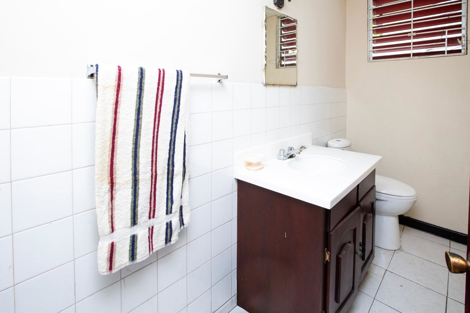 Ninth image of East Kings House Circle in Kingston 6, St. Andrew, Jamaica - property is For Sale