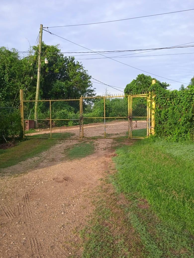 Ninth image of 348a Treadways, York Street in Linstead, St. Catherine, Jamaica - property is For Sale
