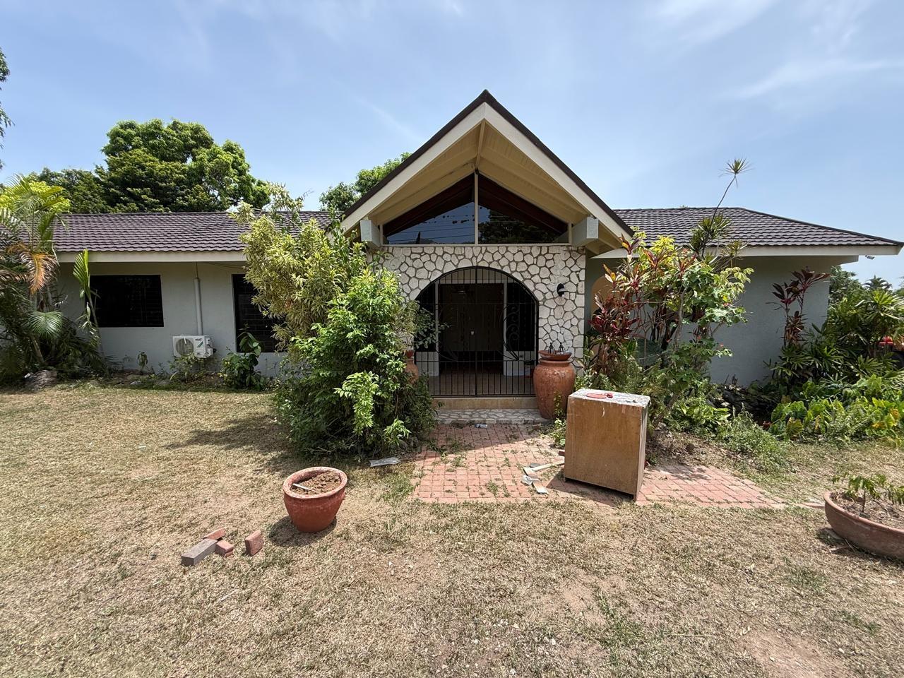 Second image of 9 Carmel Road in Kingston 8, St. Andrew, Jamaica - property is For Rent