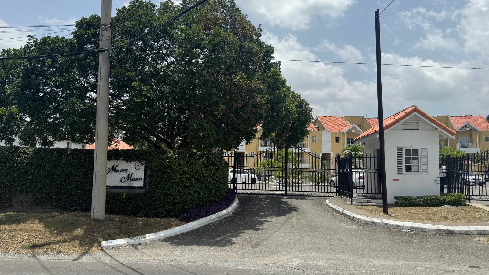 First image of 433-6 Marley Road in Kingston 6, St. Andrew, Jamaica - property is For Sale