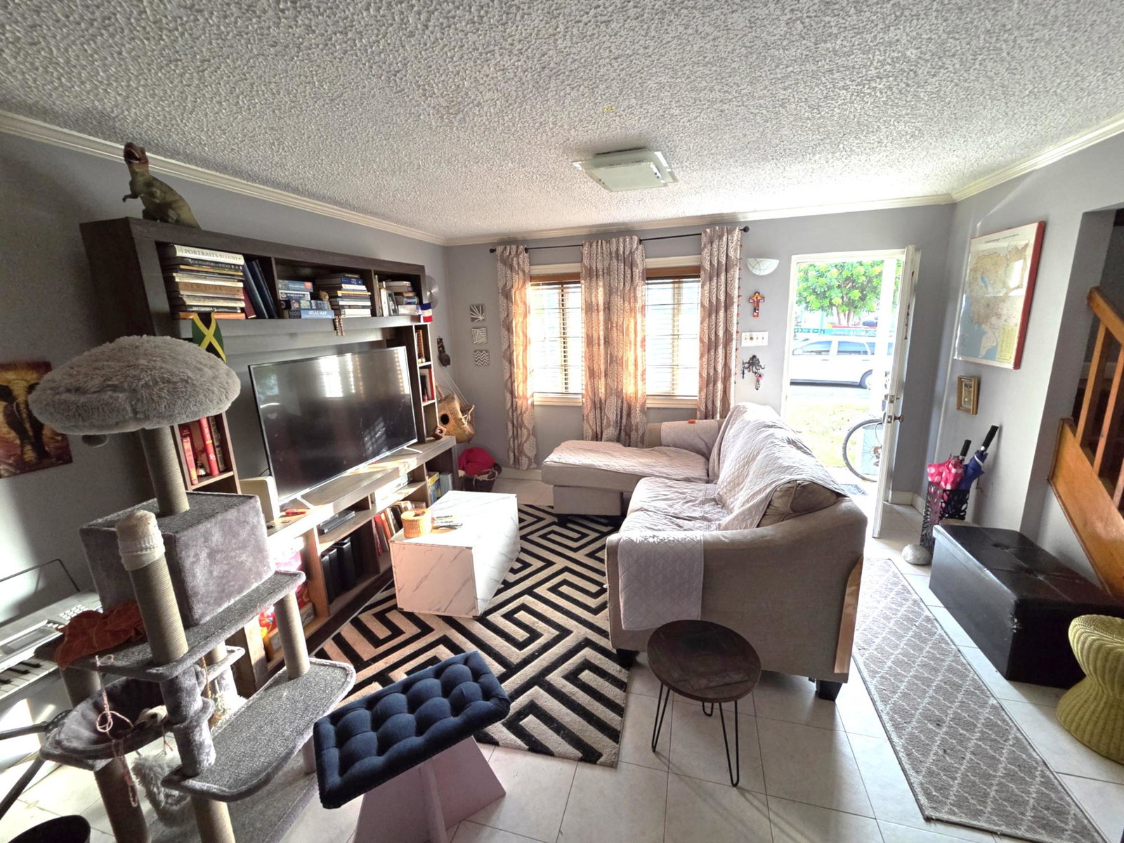 Fourth image of 91 East Mountain Pride in Kingston 6, St. Andrew, Jamaica - property is For Sale