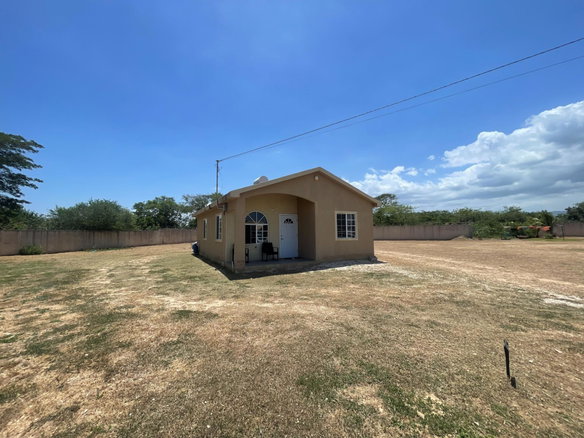 First image of 1679 Seaside Circle, Phoenix p in Phoenix Park, St. Catherine, Jamaica - property is For Sale