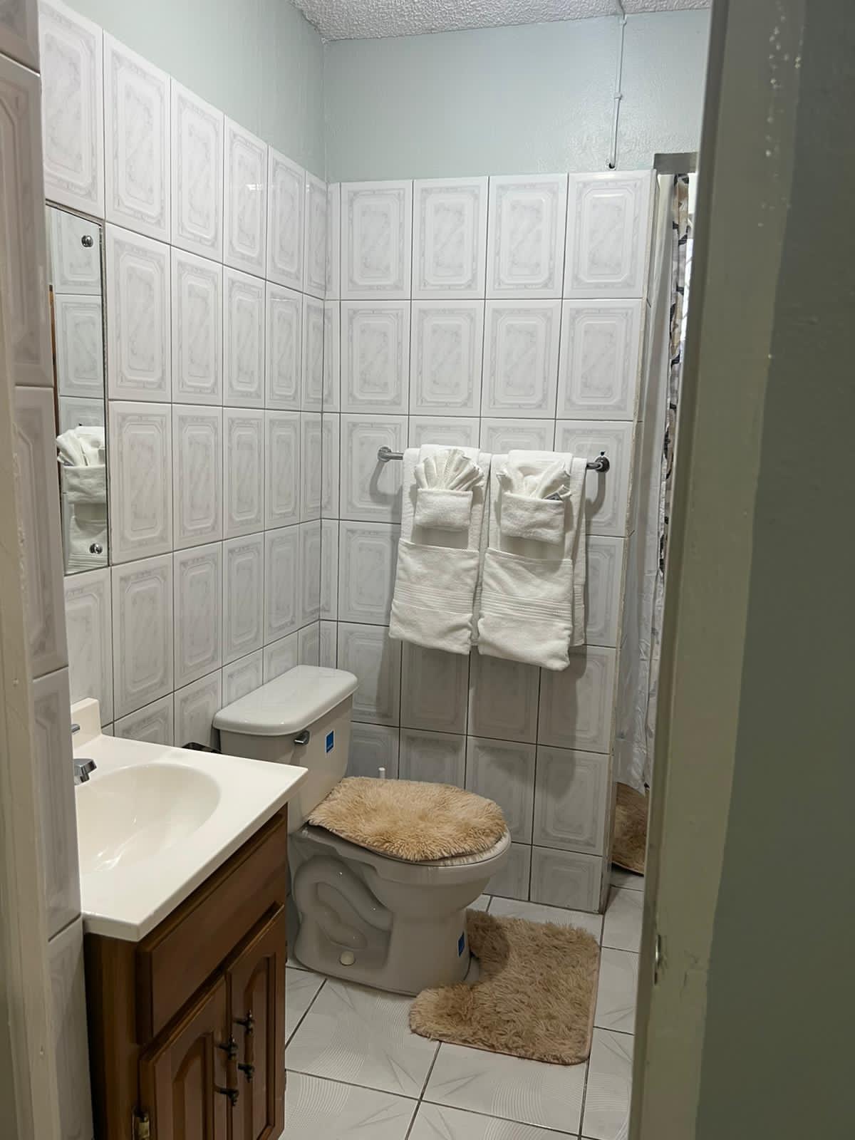 Thirteenth image of 40 Cedar Crescent, Bridgevie in Bridgeview, St. Catherine, Jamaica - property is For Rent