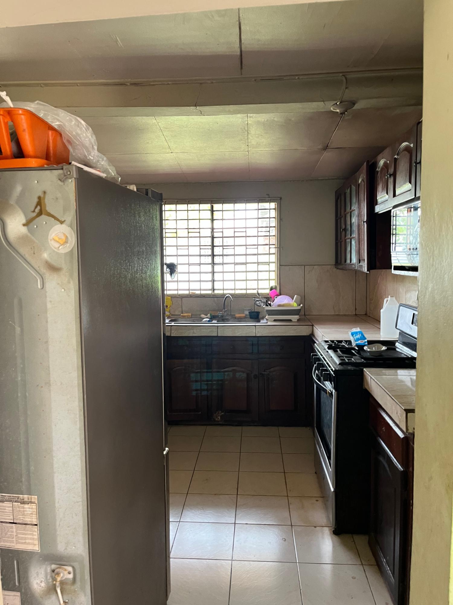 Tenth image of 14 Longwood Contemporary Clo in Santa Cruz, St. Elizabeth, Jamaica - property is For Sale