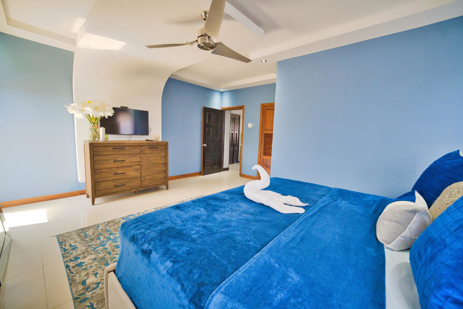 Ninth image of 6-26 Dillsbury Avenue in Kingston 6, St. Andrew, Jamaica - property is For Sale