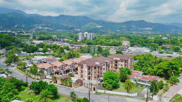 Sixteenth image of 16-11 1/2 Grosvenor Terrace in Kingston 8, St. Andrew, Jamaica - property is For Rent