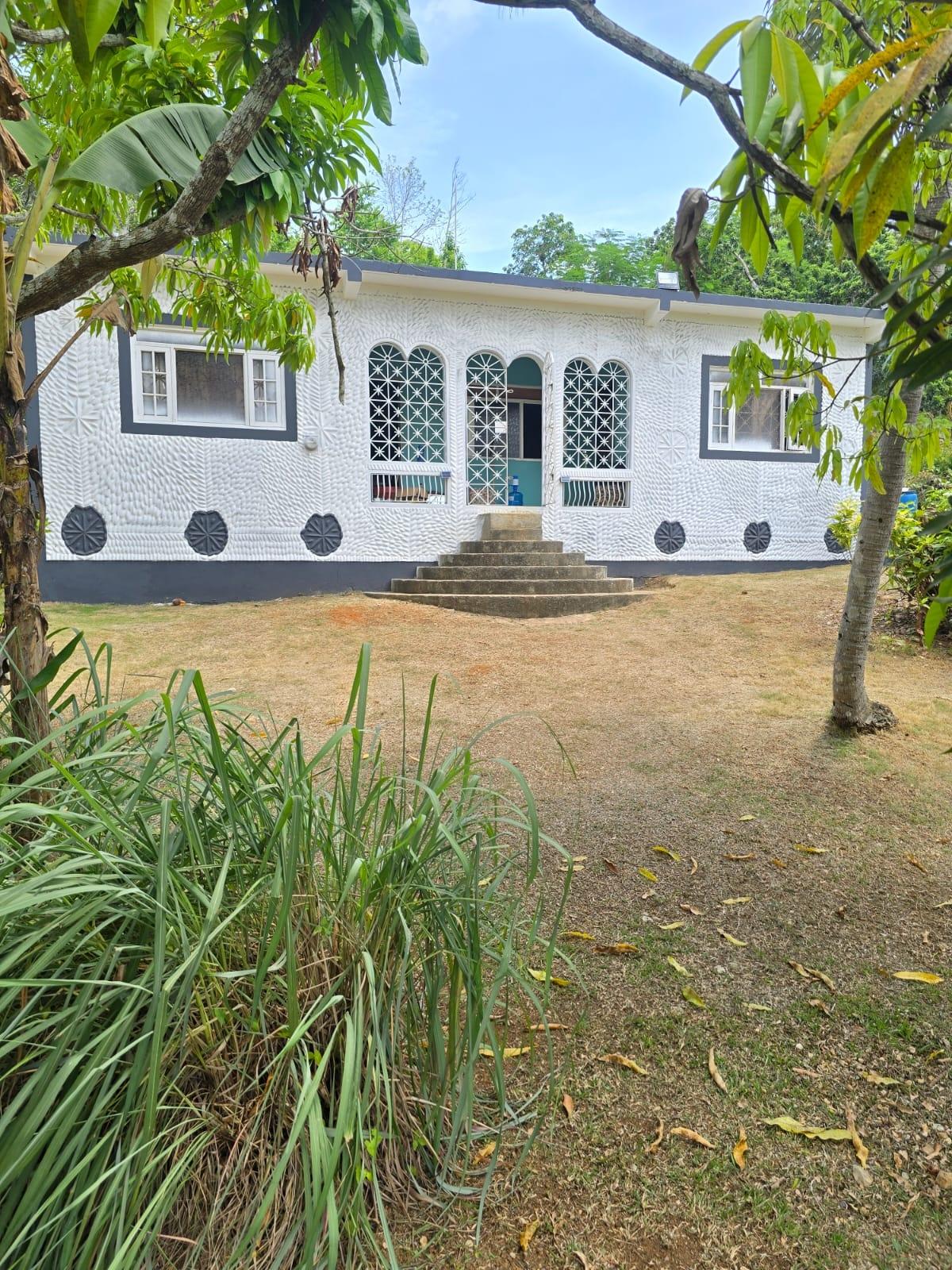First image of Orangefield District in Linstead, St. Catherine, Jamaica - property is For Sale