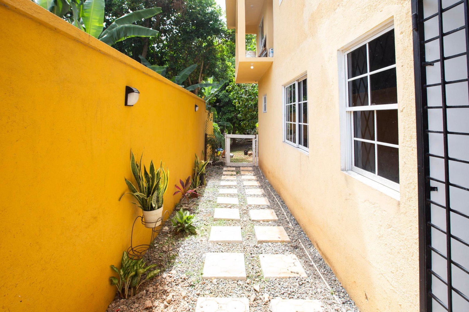 Tenth image of 7 Serpens Way Smokey Vale k in Kingston 19, St. Andrew, Jamaica - property is For Rent