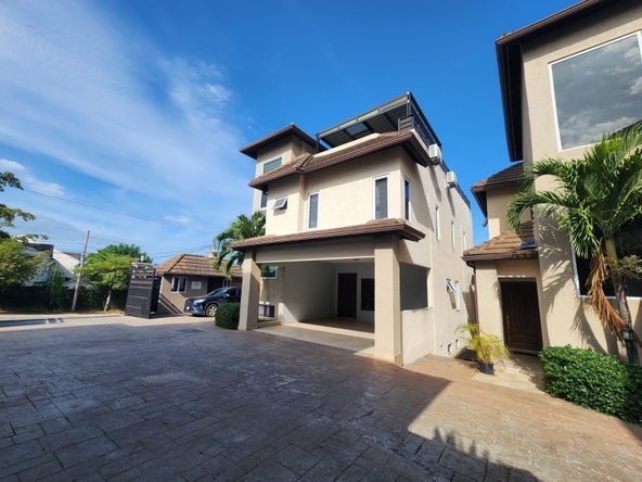 Second image of 17-27 Dillsbury Avenue in Kingston 6, St. Andrew, Jamaica - property is For Sale