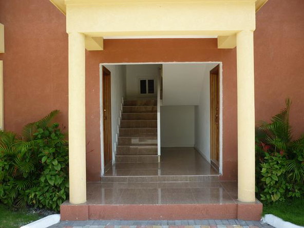 Second image of 3-3 University Crescent in Kingston 6, St. Andrew, Jamaica - property is For Rent