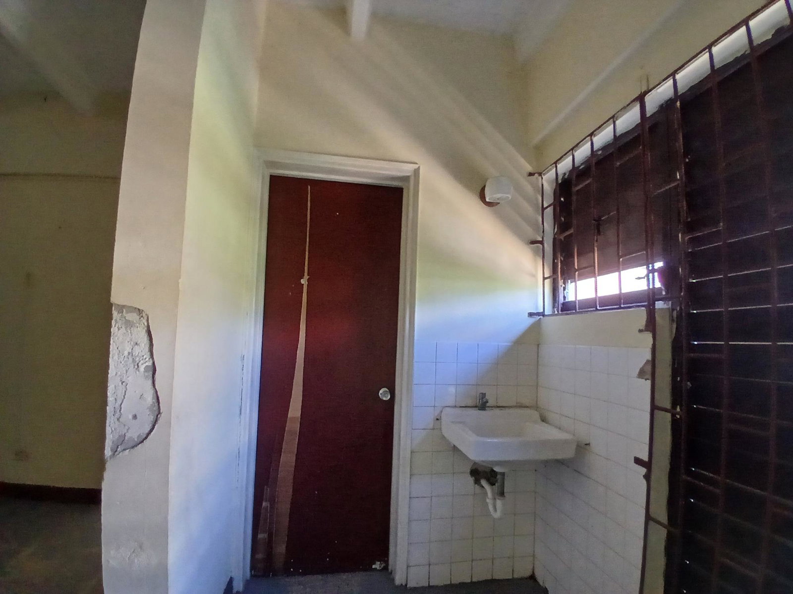 Eighth image of 2- Pineapple Place in Ocho Rios, St. Ann, Jamaica - property is For Rent