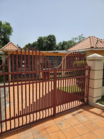 First image of 11b Ponciana Grove in Kingston 19, St. Andrew, Jamaica - property is For Sale
