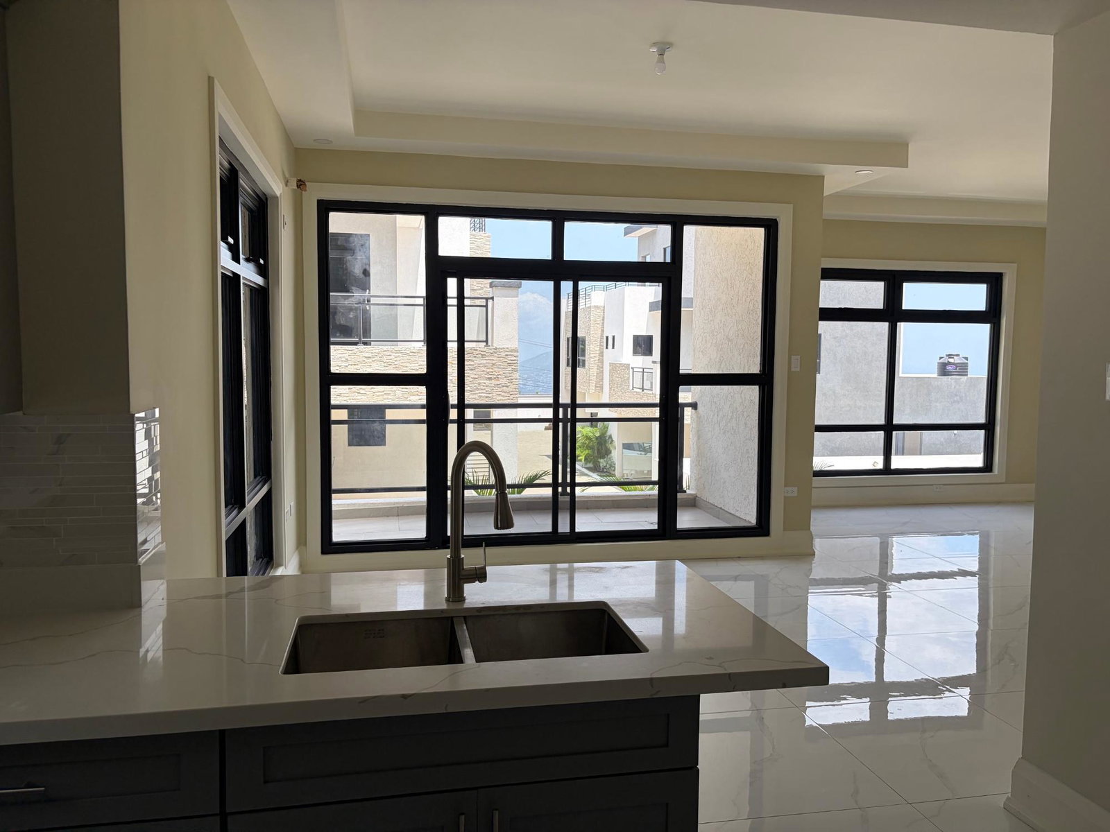 Eleventh image of 4-10 Hydra dr Smokeyvale, Kgn1 in Kingston 19, St. Andrew, Jamaica - property is For Rent