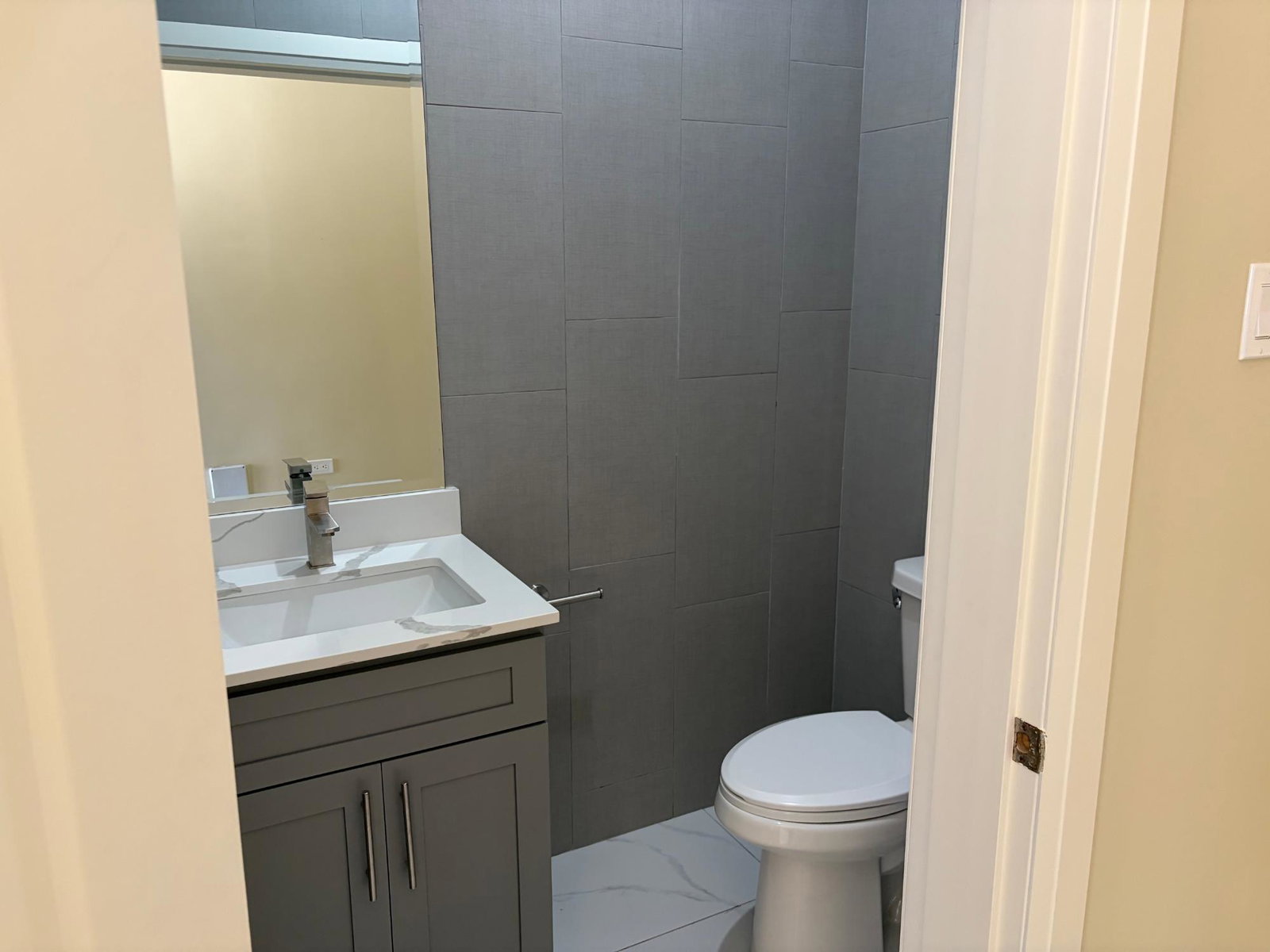 Fourteenth image of 4-10 Hydra dr Smokeyvale, Kgn1 in Kingston 19, St. Andrew, Jamaica - property is For Rent