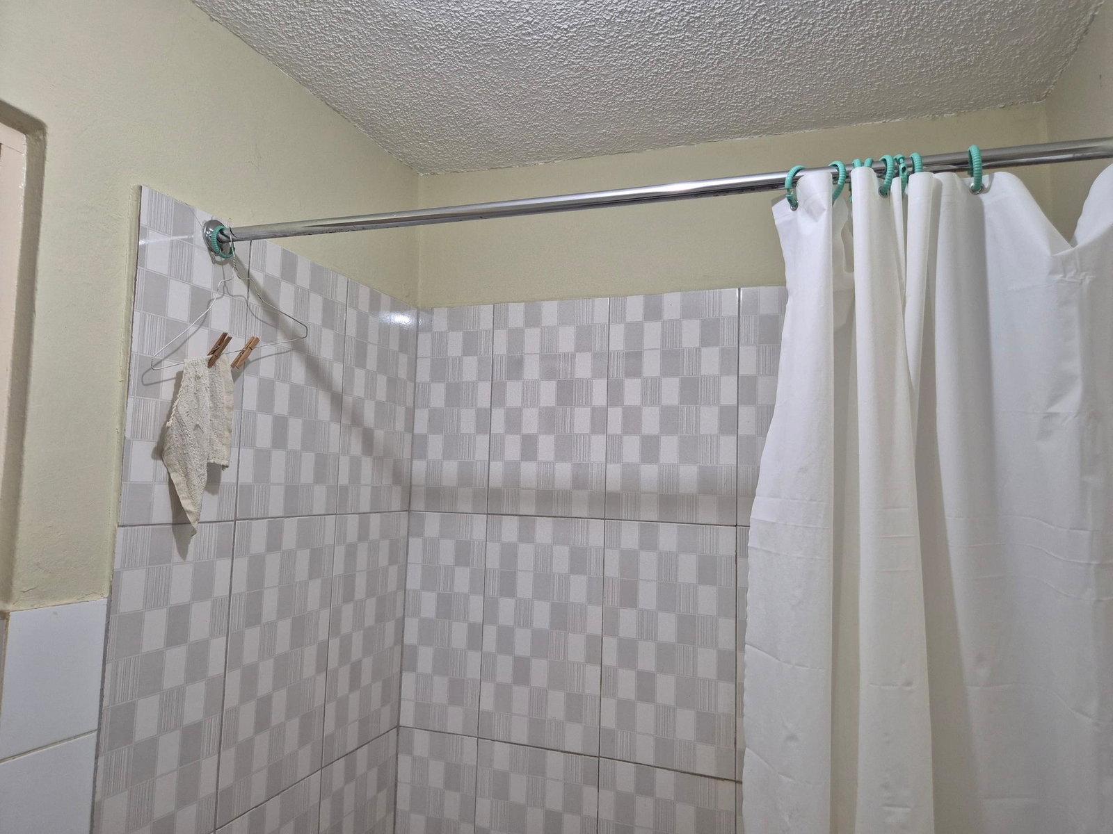 Tenth image of 23-35a Upper Waterloo Road, Kgn in Kingston 10, St. Andrew, Jamaica - property is For Sale