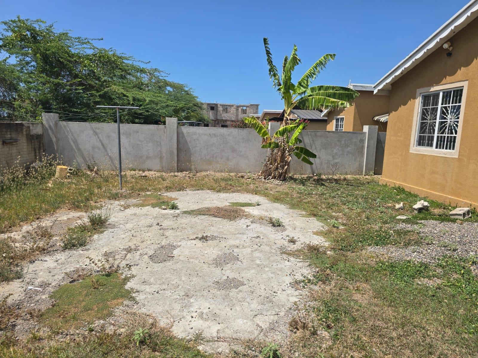 Twelfth image of 734 Modelle Crescent, New Har in New Harbour Village, St. Catherine, Jamaica - property is For Rent