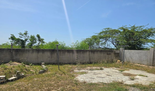 Fourteenth image of 734 Modelle Crescent, New Har in New Harbour Village, St. Catherine, Jamaica - property is For Rent