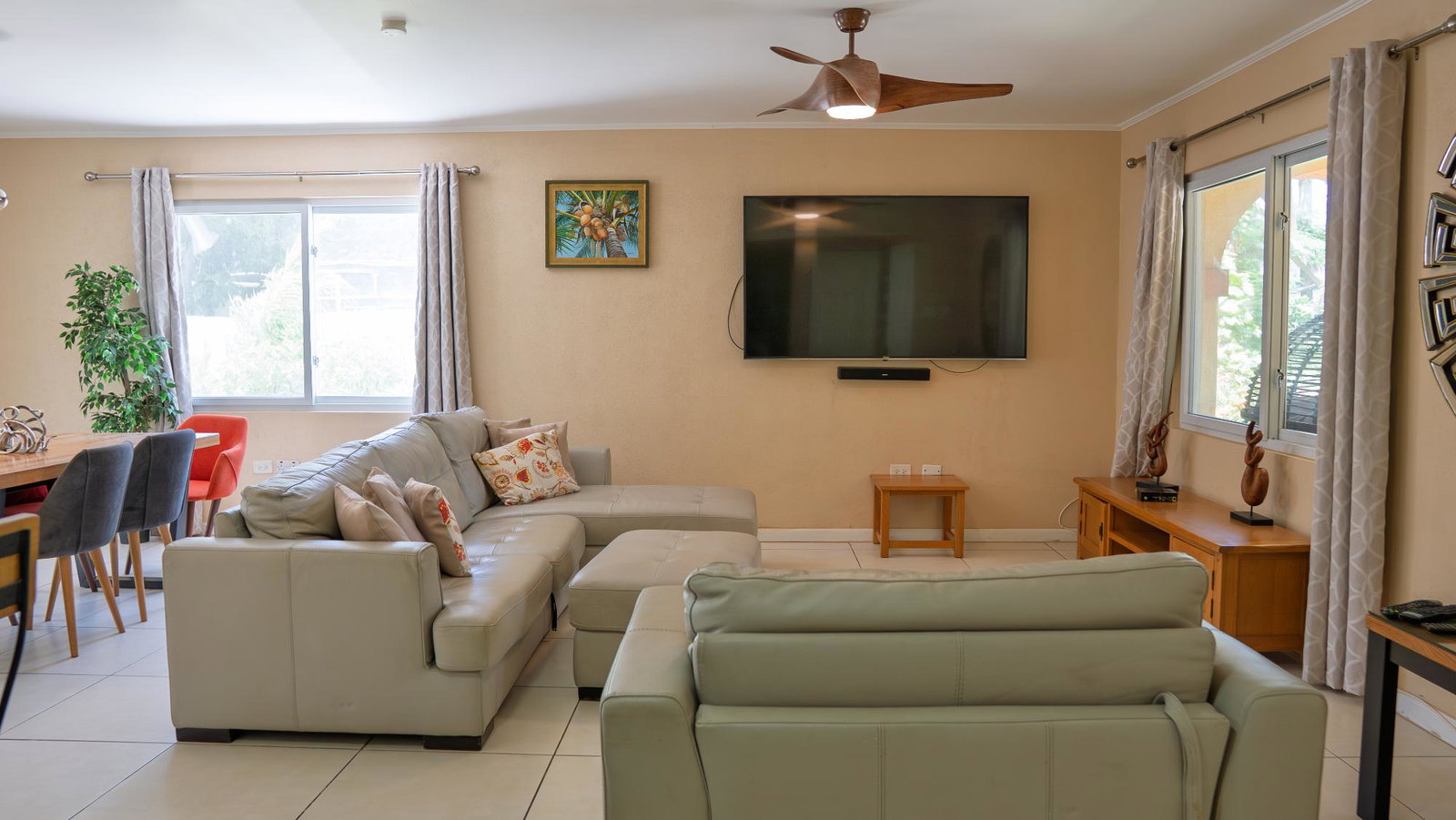 Eleventh image of 17- Chatam And Palms in Montego Bay, St. James, Jamaica - property is For Rent