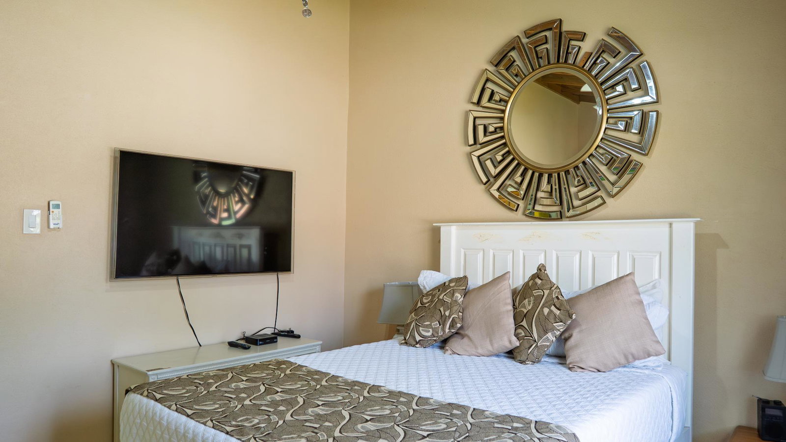 Fifteenth image of 17- Chatam And Palms in Montego Bay, St. James, Jamaica - property is For Rent