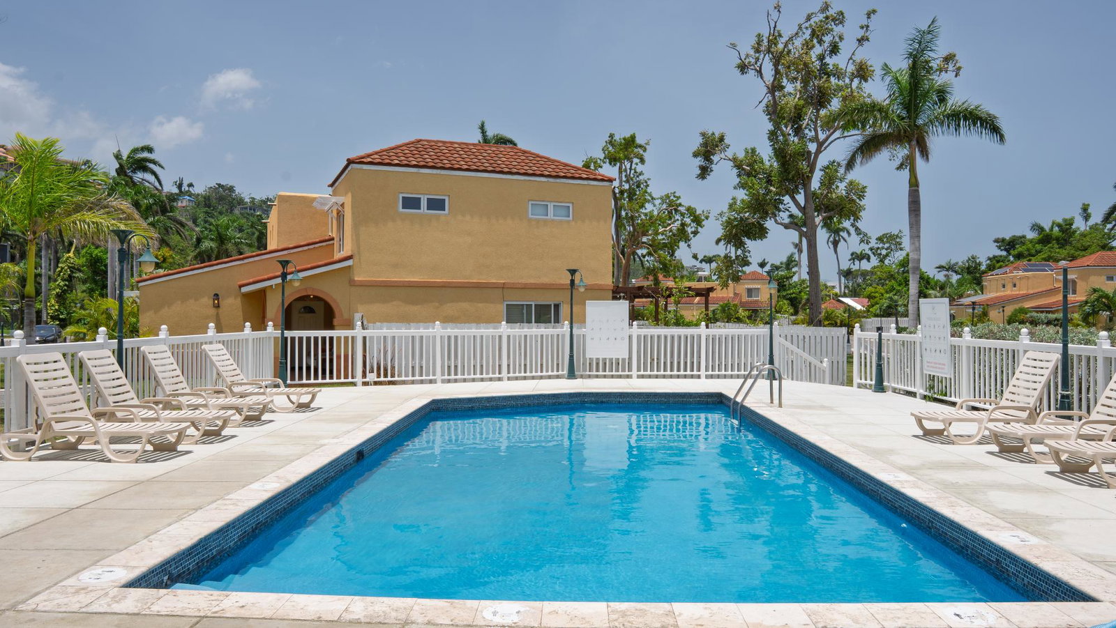 Twenty-Eighth image of 17- Chatam And Palms in Montego Bay, St. James, Jamaica - property is For Rent