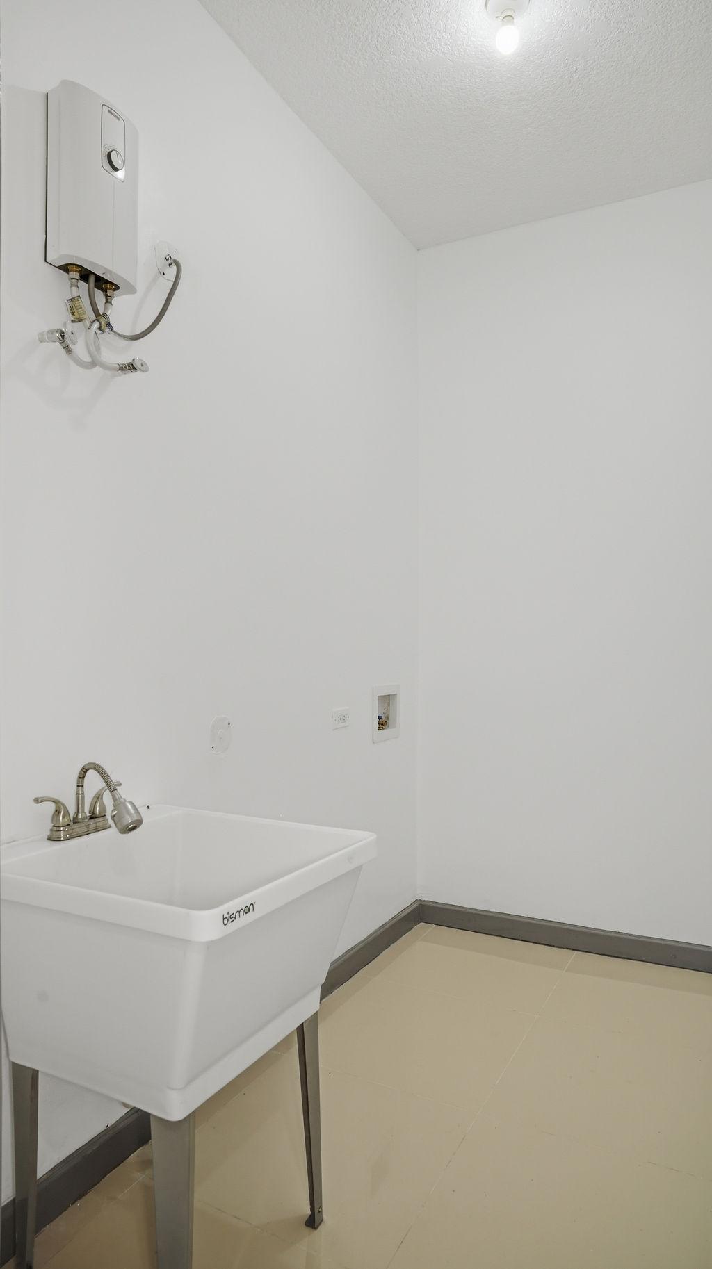Eleventh image of 6-28 Barrington Dr. St. Andrew in Kingston 19, St. Andrew, Jamaica - property is For Rent