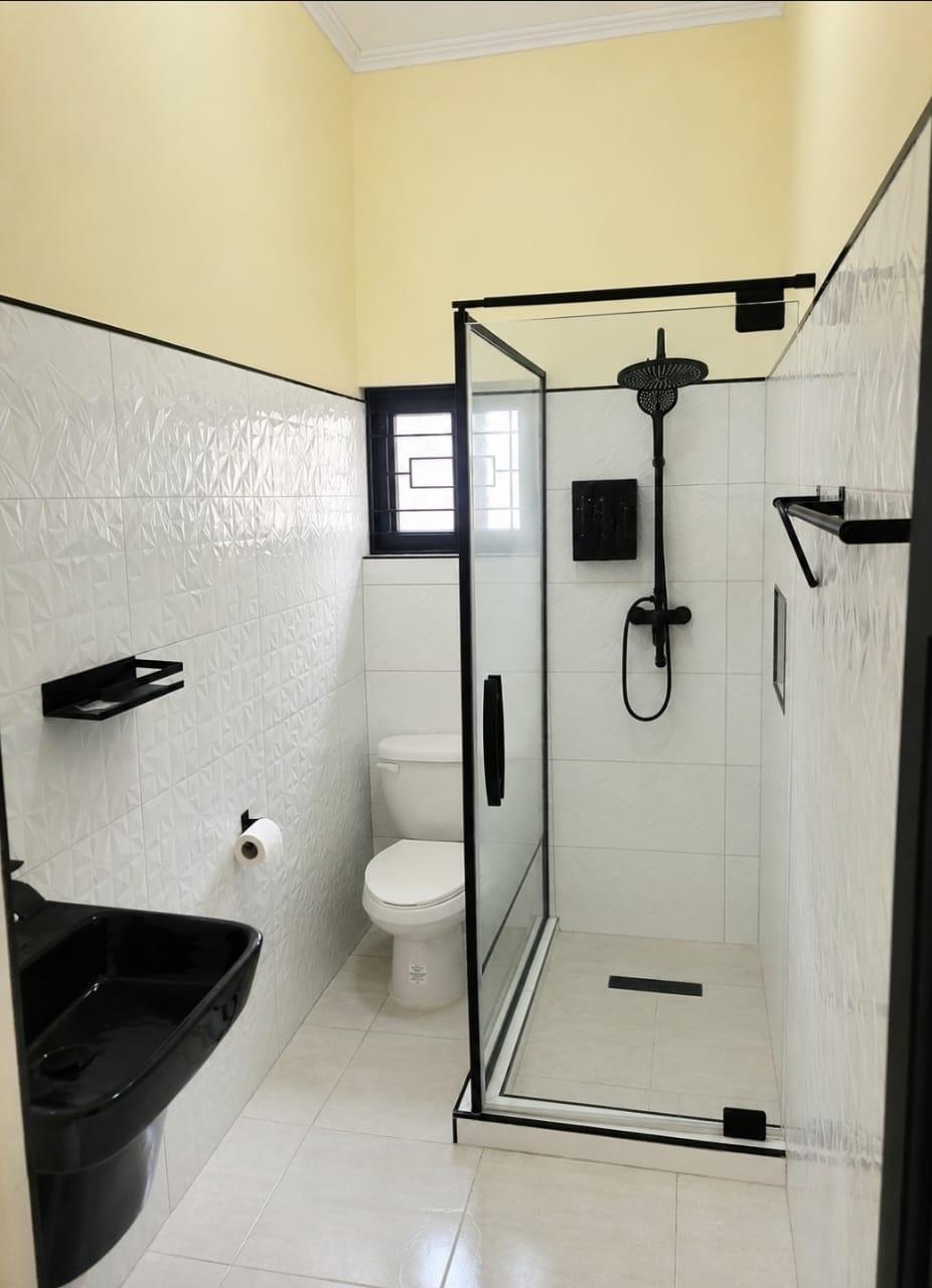 Eighth image of 10 Beale Avenue, Kingston 7 in Kingston 7, St. Andrew, Jamaica - property is For Rent