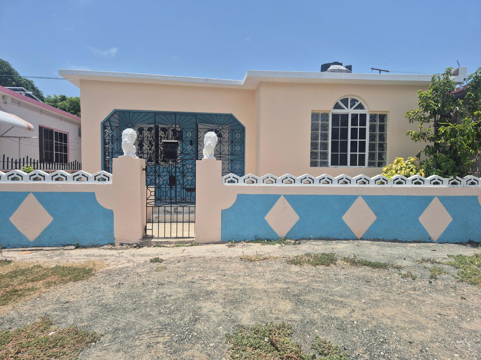 First image of 93 5 East, Greater Portmore in Greater Portmore, St. Catherine, Jamaica - property is For Sale