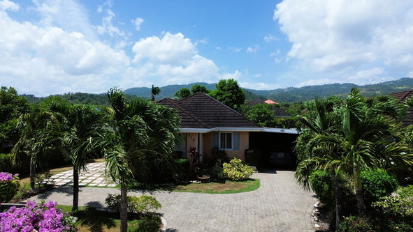 First image of 518 Papaya Avenue in Richmond, St. Ann, Jamaica - property is For Rent
