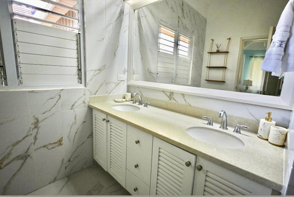Eighth image of 518 Papaya Avenue in Richmond, St. Ann, Jamaica - property is For Rent