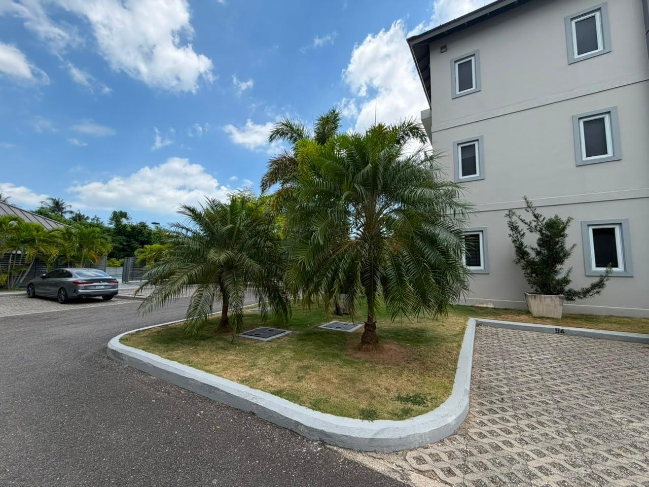 Eighteenth image of 31c-16 Garden Close in Kingston 8, St. Andrew, Jamaica - property is For Rent