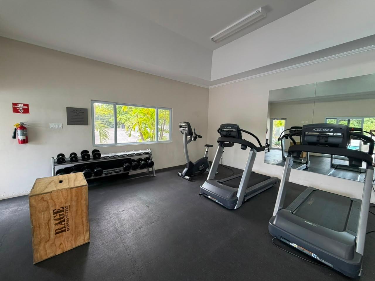 Nineteenth image of 31c-16 Garden Close in Kingston 8, St. Andrew, Jamaica - property is For Rent