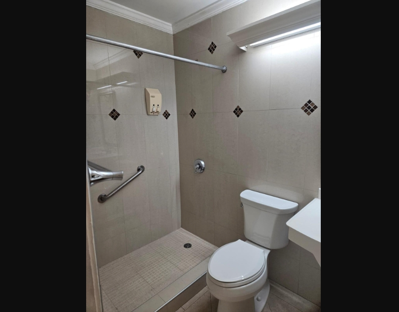 Third image of 7e-block a 16 Chelsea Avenue in Kingston 5, St. Andrew, Jamaica - property is For Rent