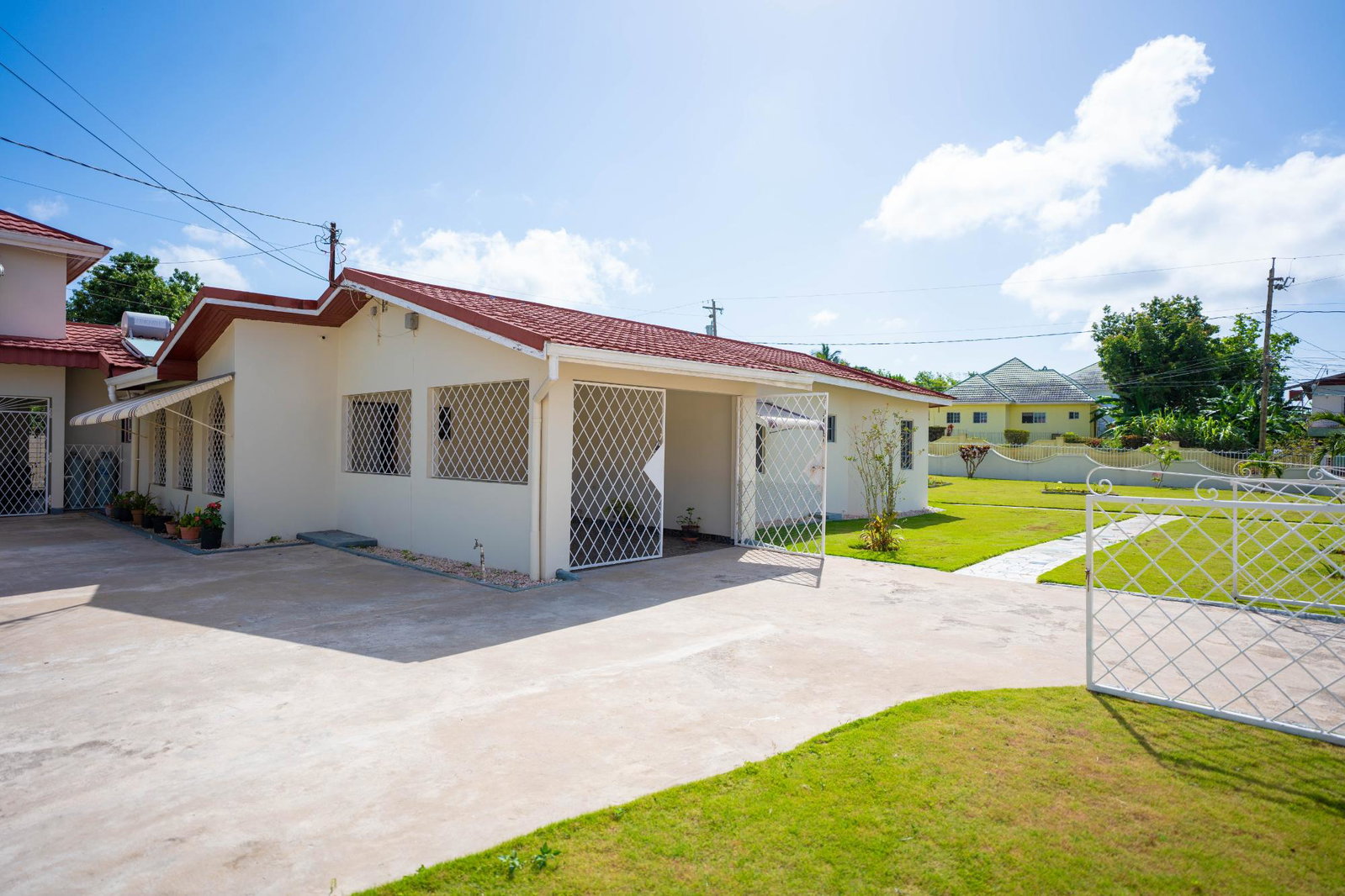 Tenth image of 10 Wint Way in Mandeville, Manchester, Jamaica - property is For Sale