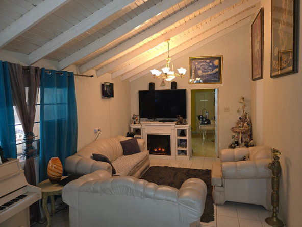 Seventeenth image of 273 Guango Crescent, Rhyne pa in Montego Bay, St. James, Jamaica - property is For Sale