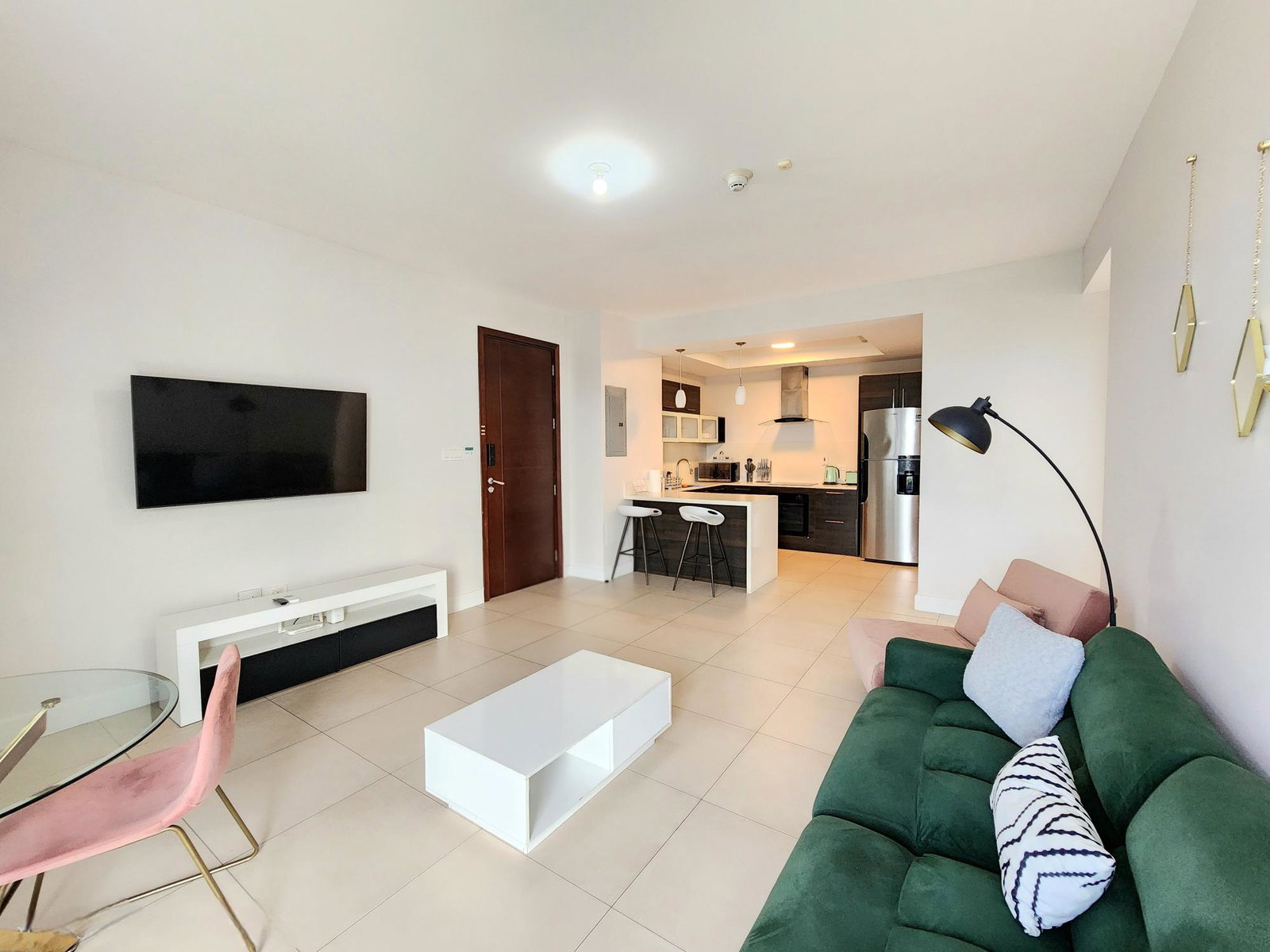 Twelfth image of 404-11a Waterloo Road in Kingston 10, St. Andrew, Jamaica - property is For Sale
