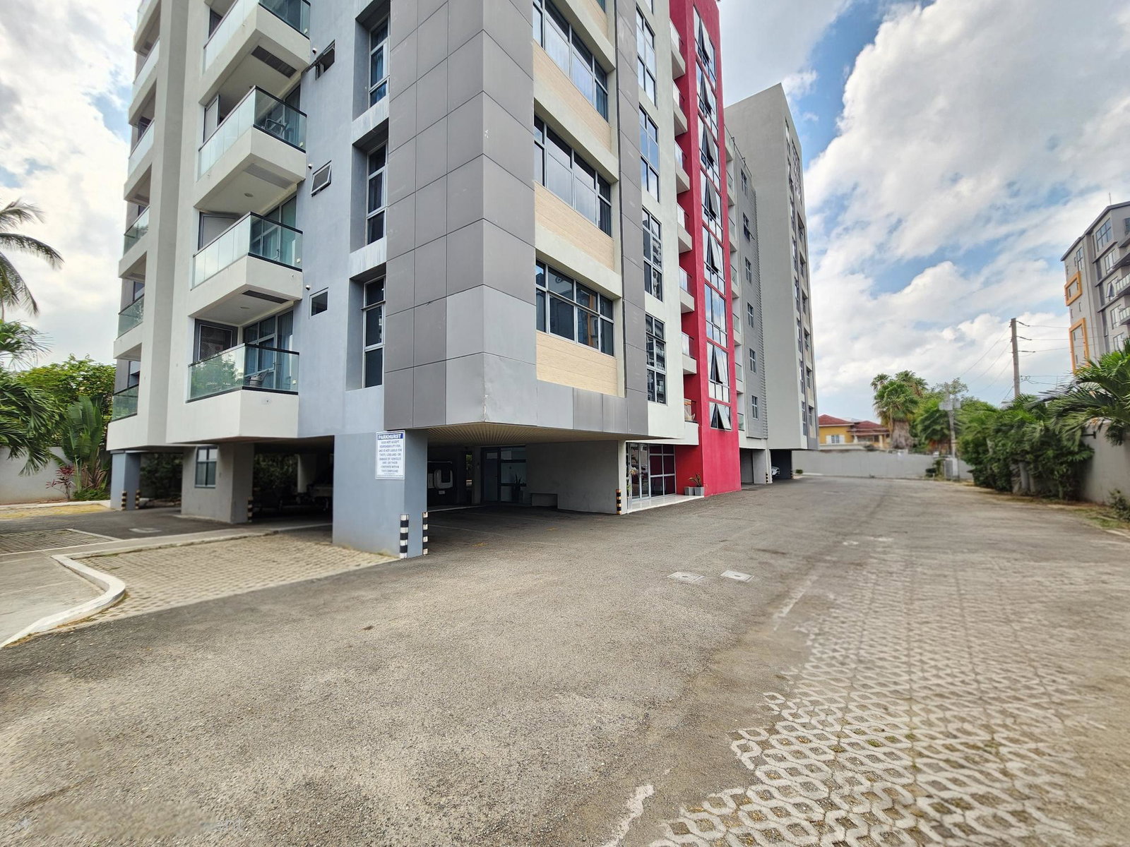 Third image of 404-11a Waterloo Road in Kingston 10, St. Andrew, Jamaica - property is For Sale