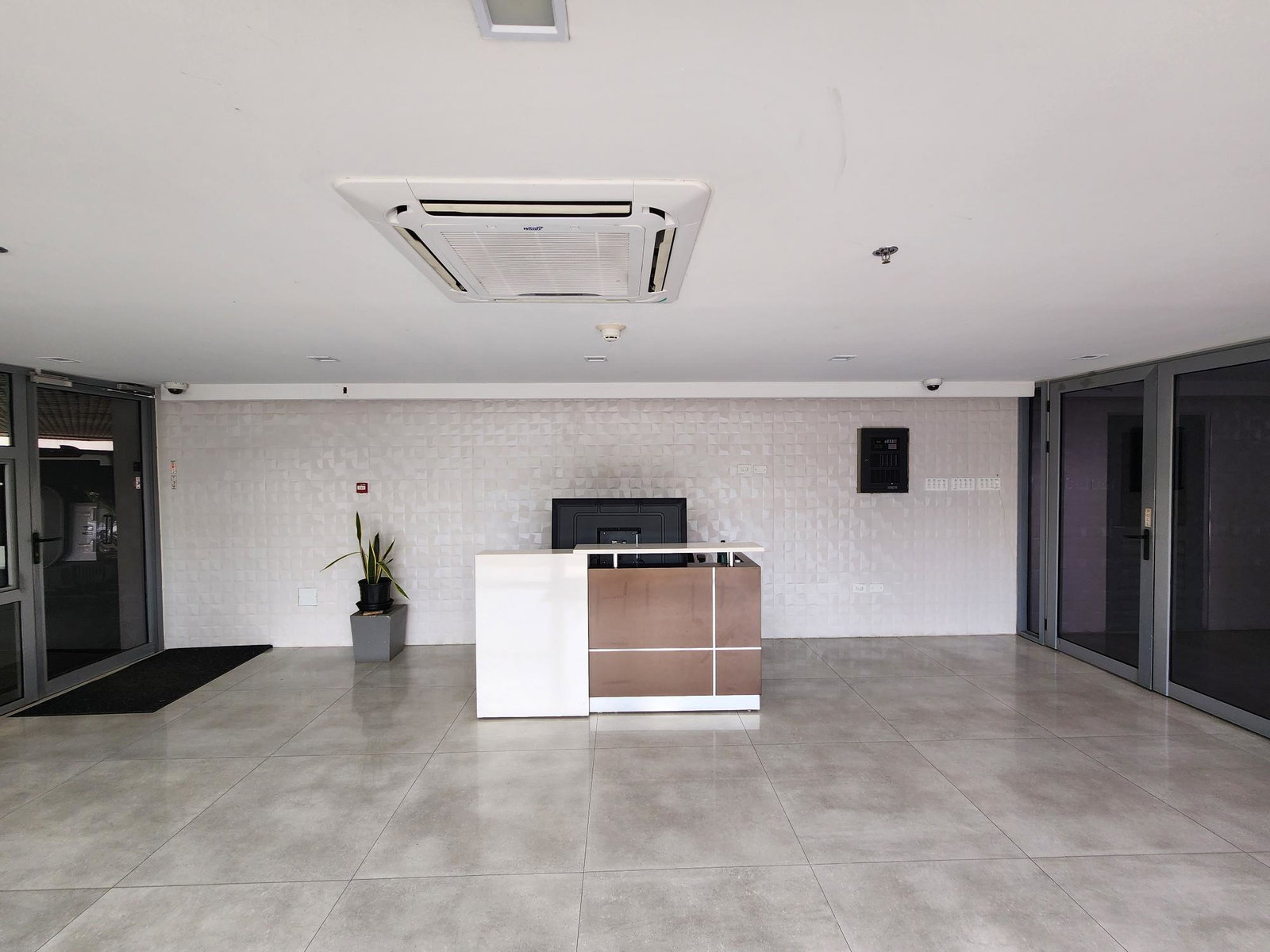 Fourth image of 404-11a Waterloo Road in Kingston 10, St. Andrew, Jamaica - property is For Sale