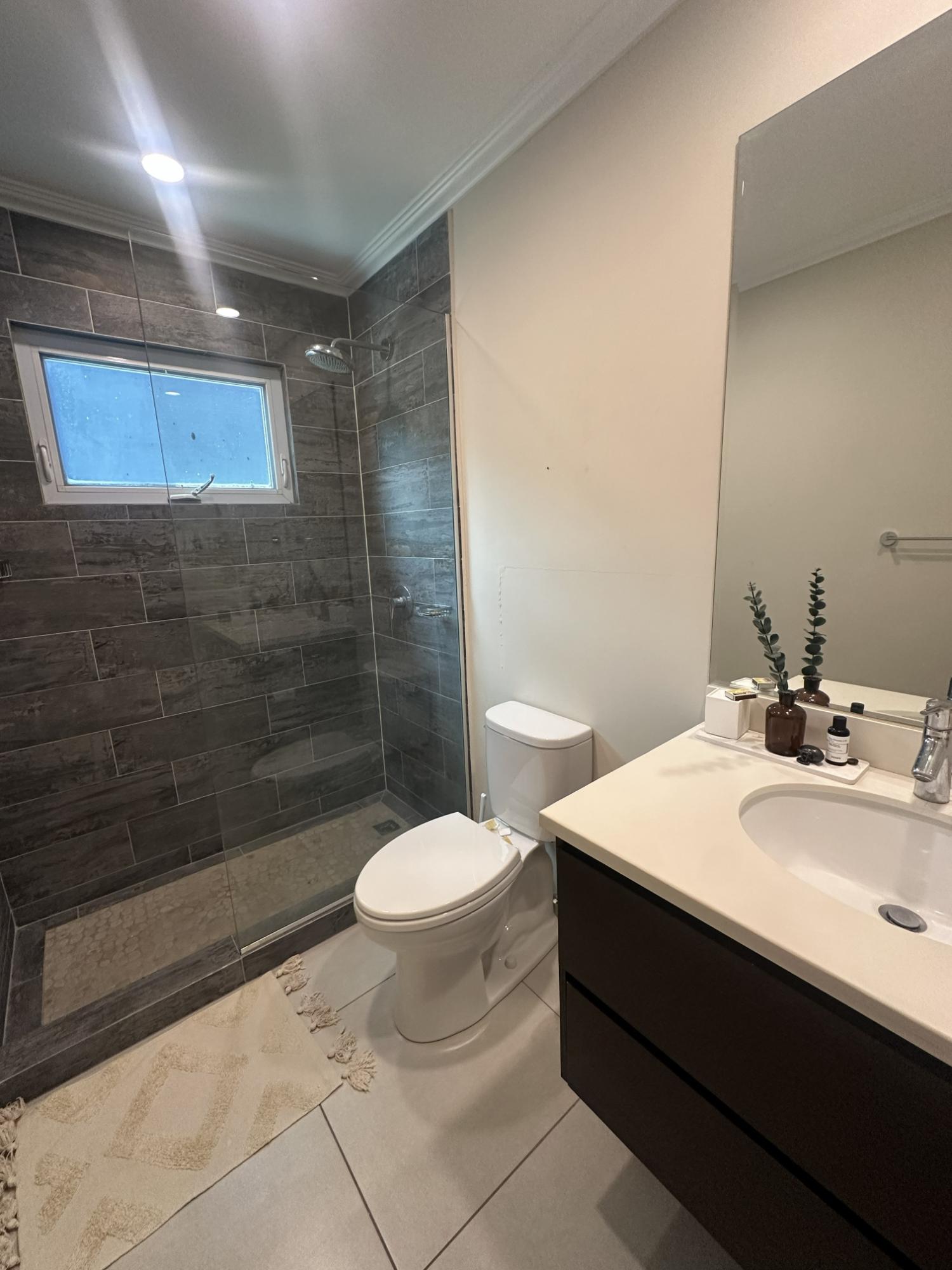 Fifth image of 43e-16 Garden Close in Kingston 8, St. Andrew, Jamaica - property is For Sale