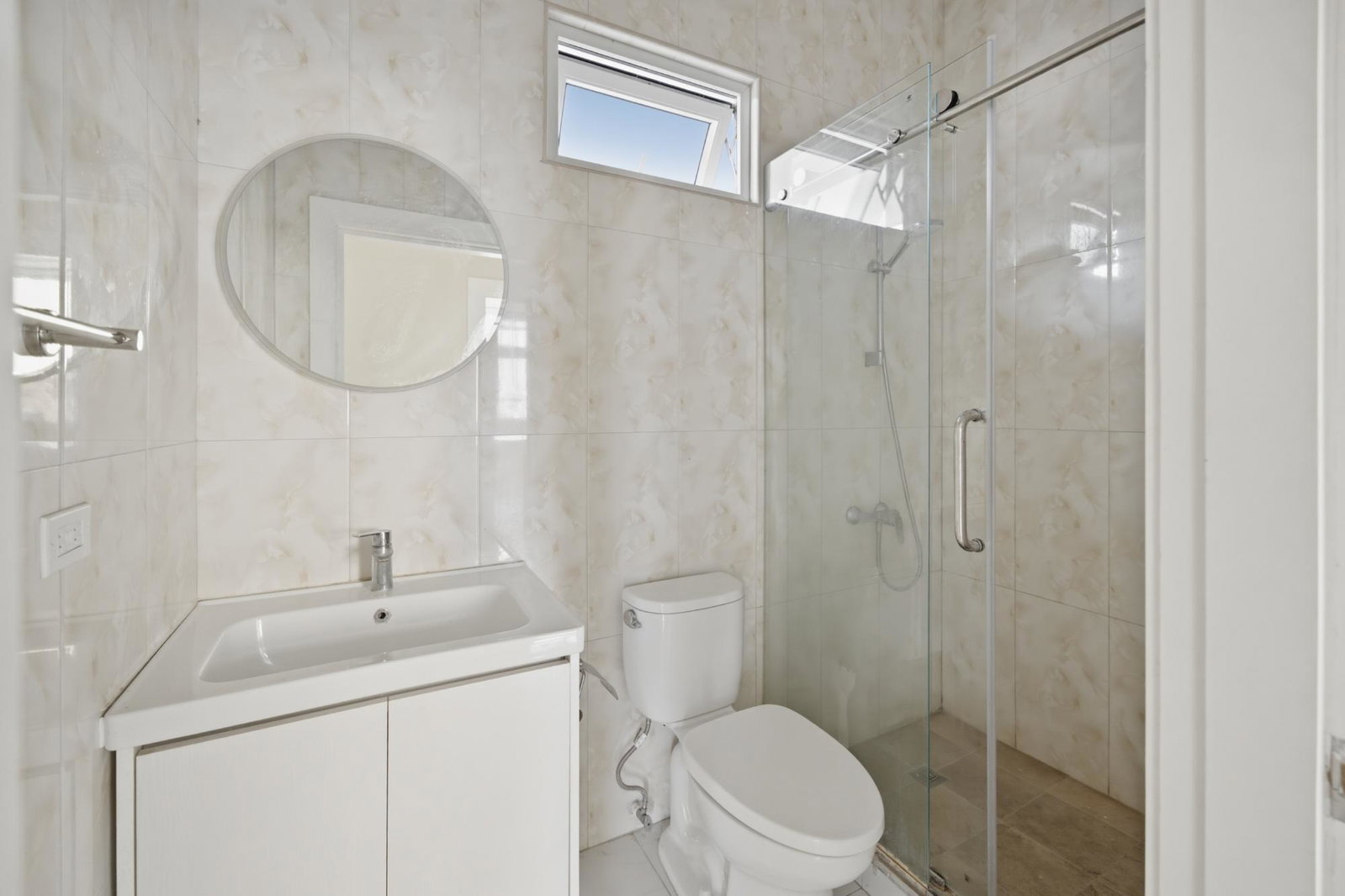 Ninth image of 4-18 Charlemont Avenue in Kingston 6, St. Andrew, Jamaica - property is For Sale