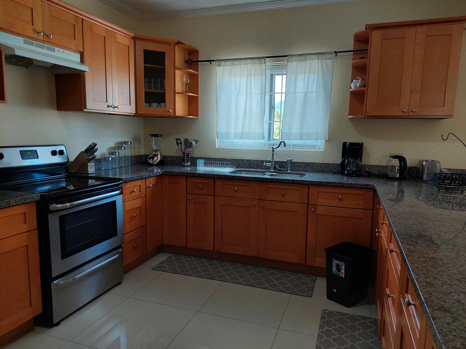 Seventeenth image of 5-8 Sandhurst Avenue in Kingston 6, St. Andrew, Jamaica - property is For Rent