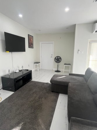 Seventh image of 2-381 Camelot Village ph 2 in Discovery Bay, St. Ann, Jamaica - property is For Rent