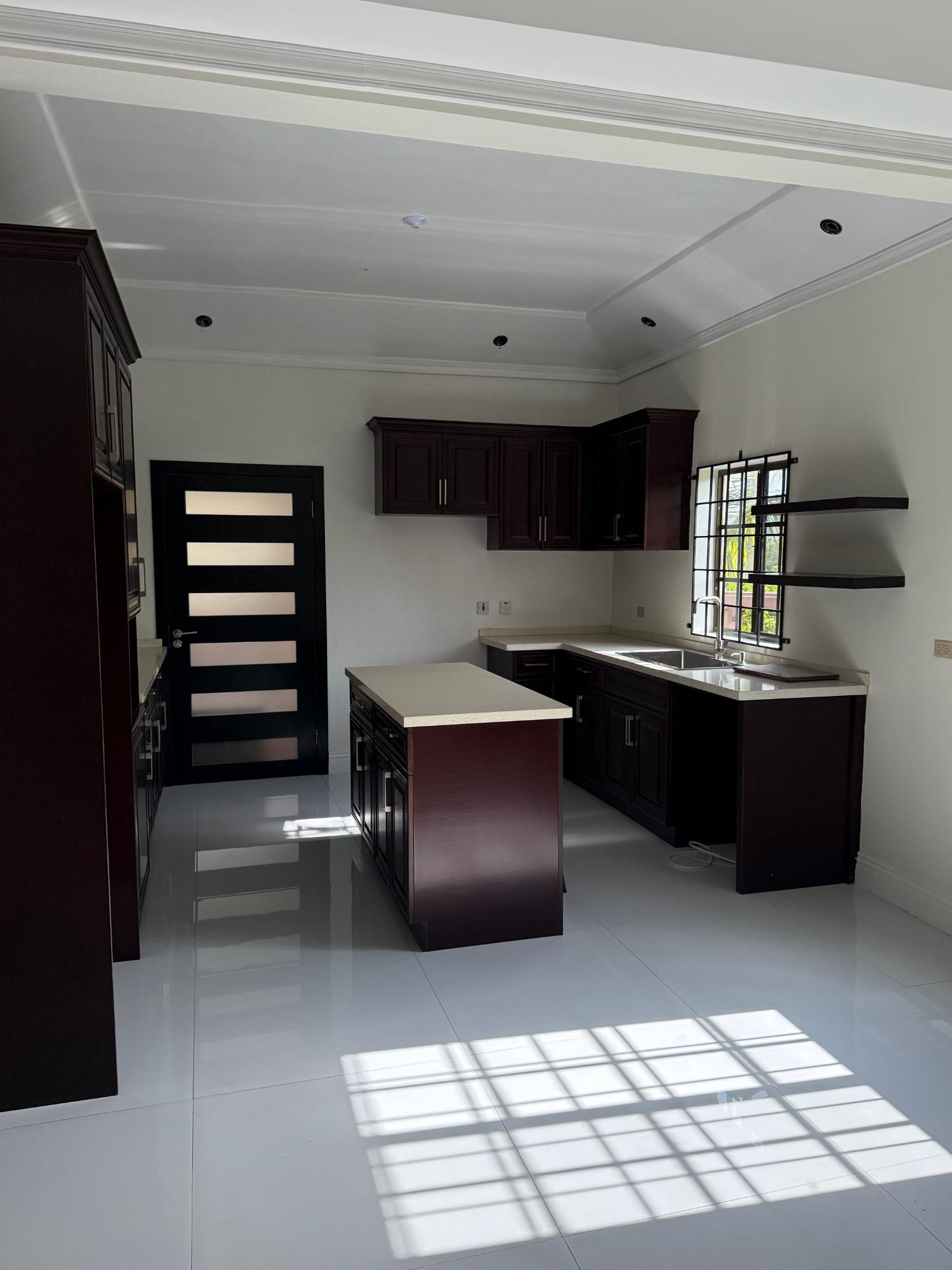 Eleventh image of 5b- Villa Road in Mandeville, Manchester, Jamaica - property is For Sale