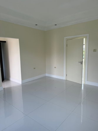 Seventeenth image of 5b- Villa Road in Mandeville, Manchester, Jamaica - property is For Sale