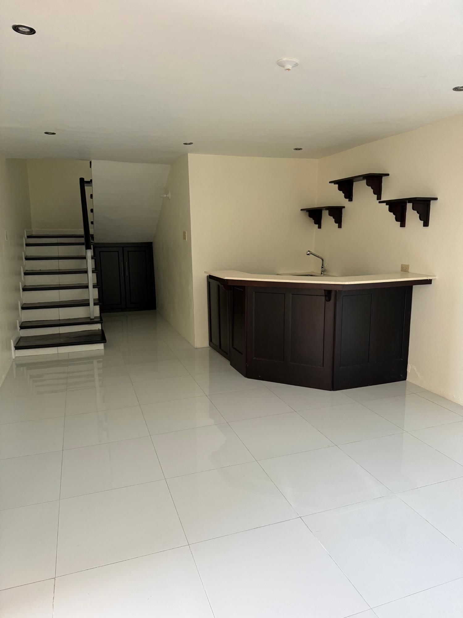 Nineteenth image of 2d- Villa Road in Mandeville, Manchester, Jamaica - property is For Rent