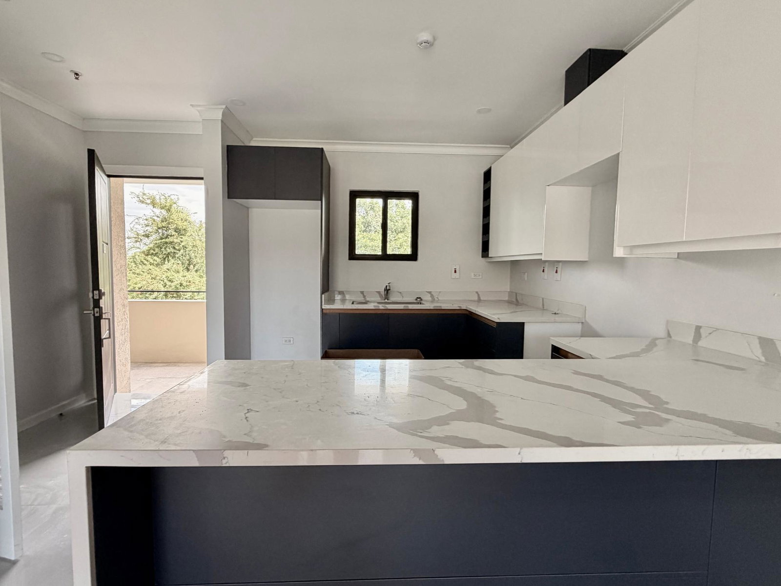 Fourth image of 12-302 Dulwich Drive in Kingston 8, St. Andrew, Jamaica - property is For Rent
