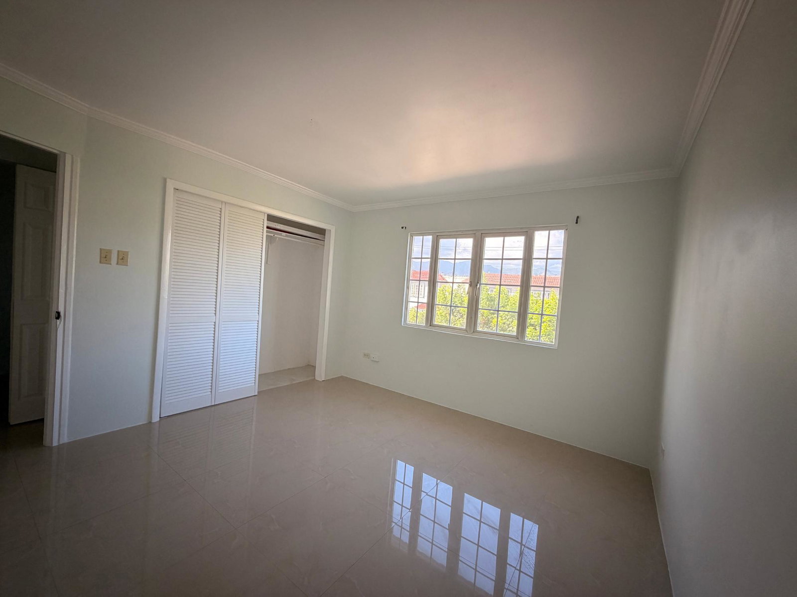 Tenth image of 112 East Mountain Pride Ave in Kingston 6, St. Andrew, Jamaica - property is For Rent