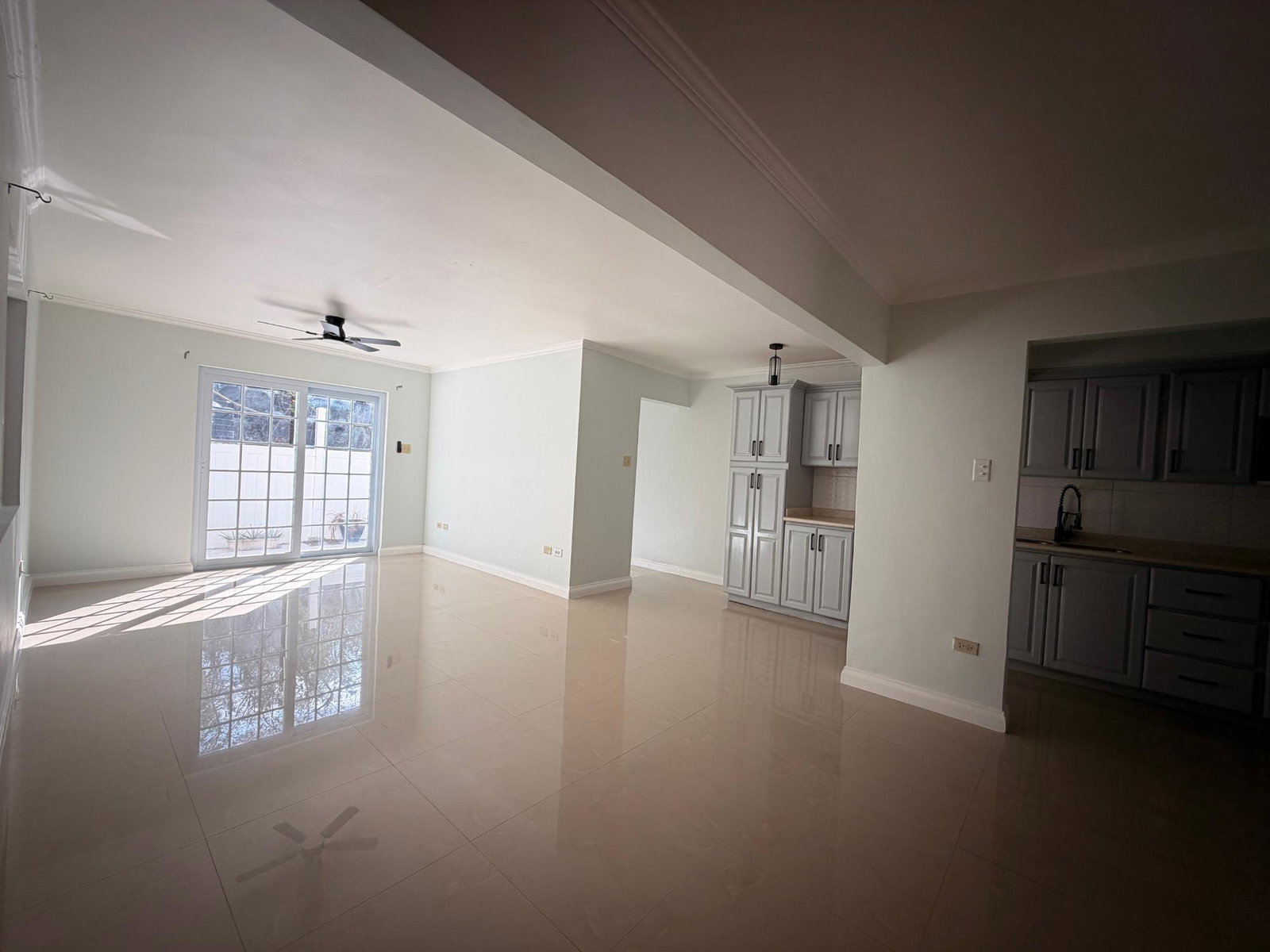 Fifteenth image of 112 East Mountain Pride Ave in Kingston 6, St. Andrew, Jamaica - property is For Rent