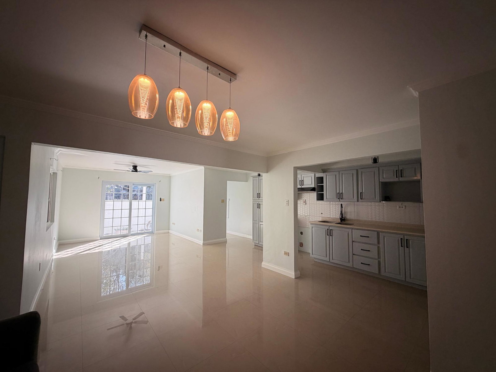 Seventeenth image of 112 East Mountain Pride Ave in Kingston 6, St. Andrew, Jamaica - property is For Rent